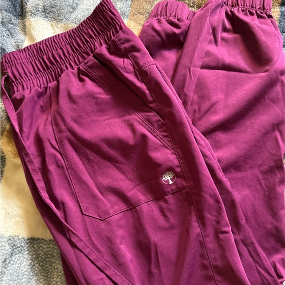 Healing Hands Plum Drawstring Jogger Scrub Pants - Picture 3 of 3